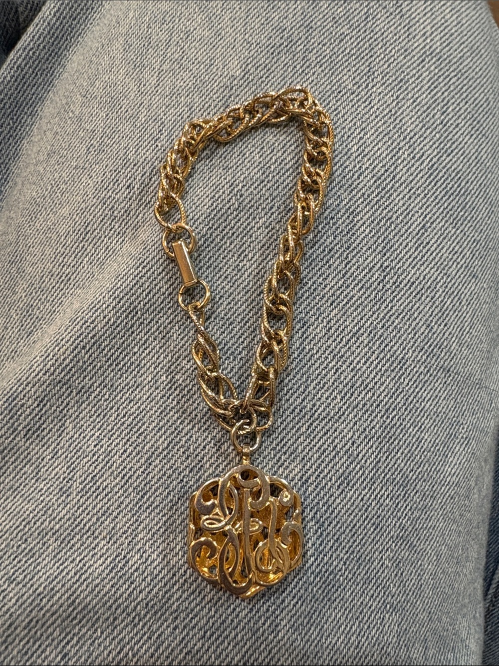 14-Vintage Sarah Coventry Gold-Tone Script Monogram Pendant Necklace